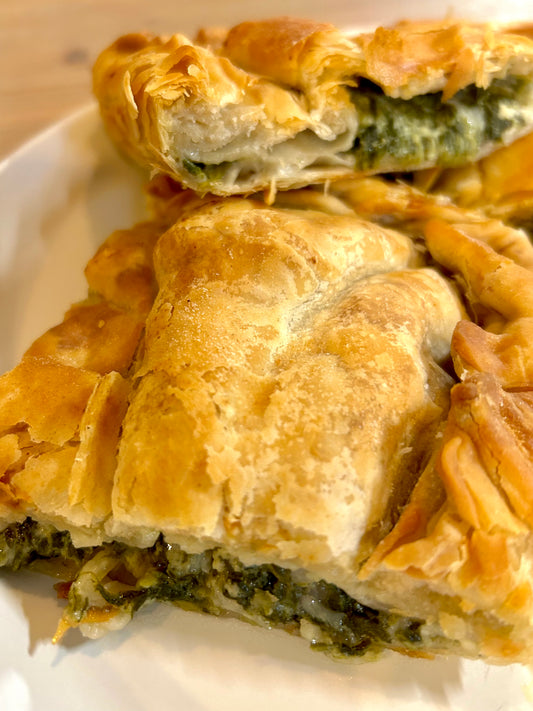 Spinach Feta pie 800 gr. (Spanakopita) - (V)